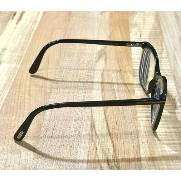 Tom Ford Thin Butterfly Optical Frames. Made in Italy. - Picture 4 of 9